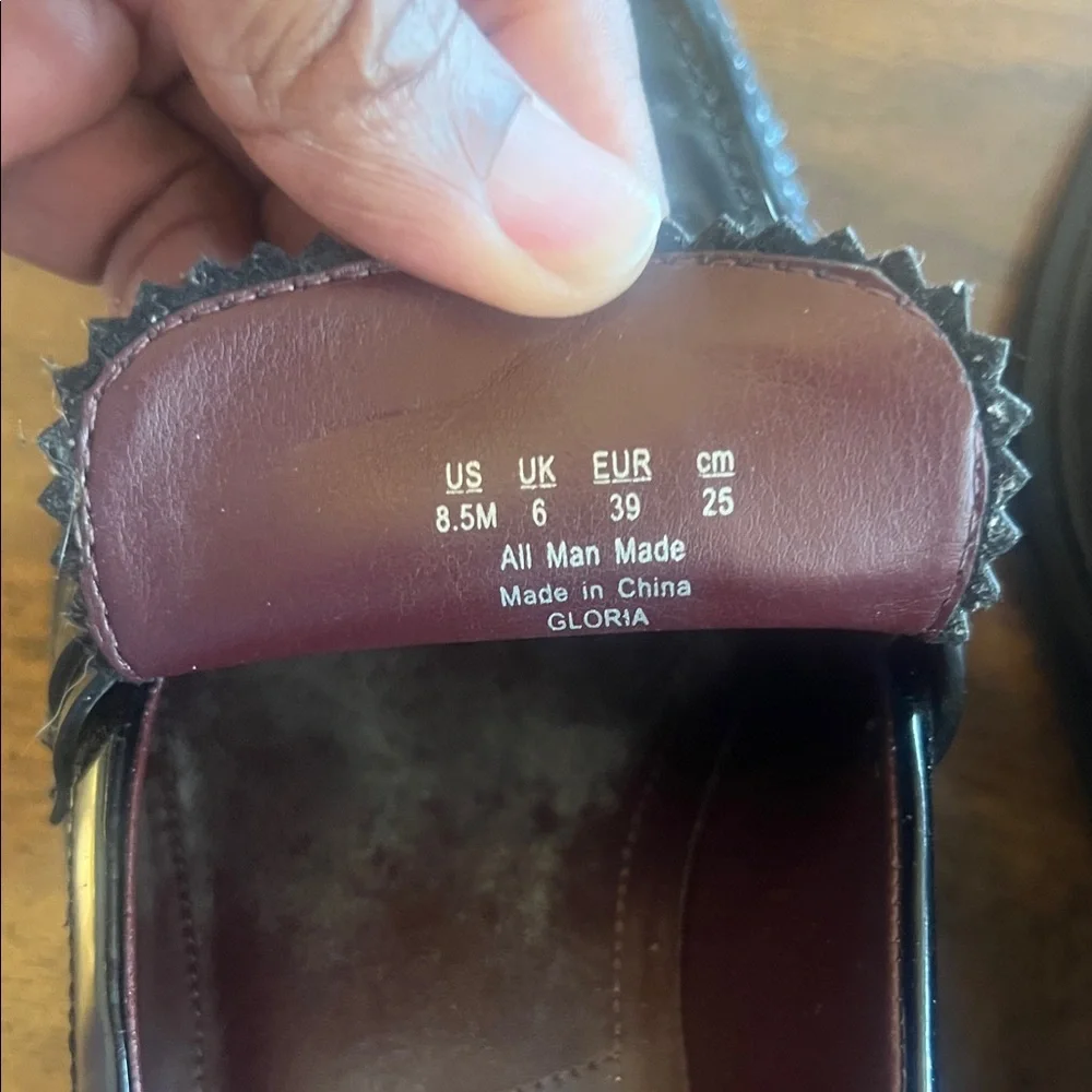 Franco Sarto Glossy Black Loafers with Gold Detail - Picture 4 of 9